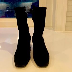 Aquatalia Carie Suede/stretch Suede waterproof bootie. With box and dust bag.